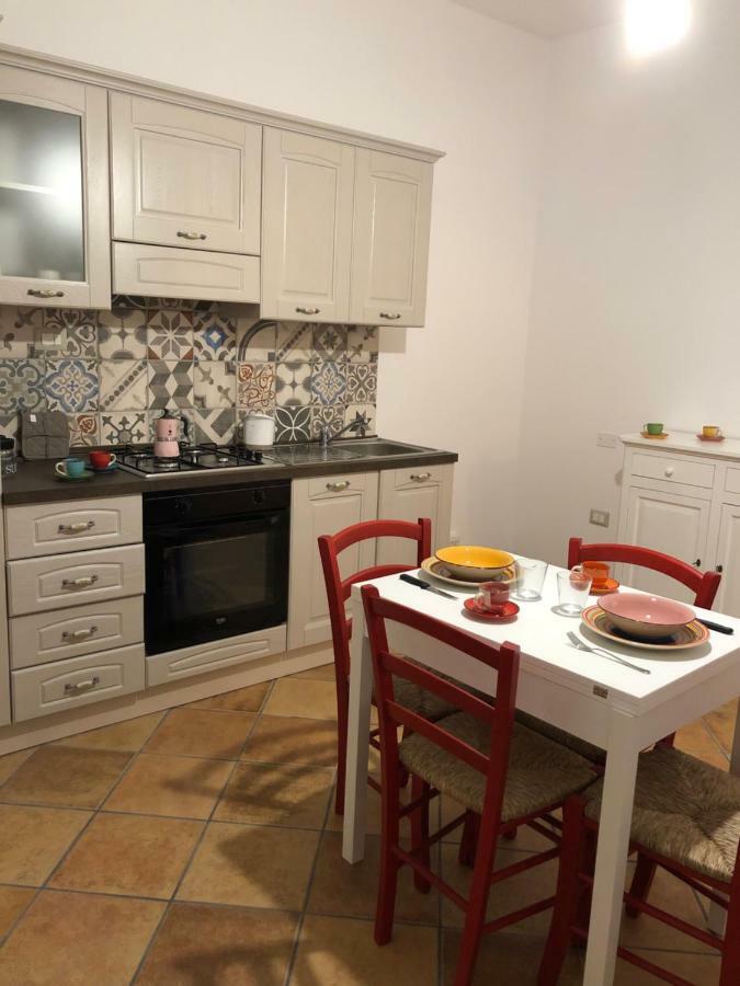 Casa Della Nonna Lejlighed San Giovanni Suèrgiu Eksteriør billede