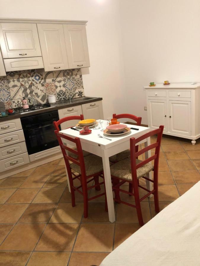 Casa Della Nonna Lejlighed San Giovanni Suèrgiu Eksteriør billede