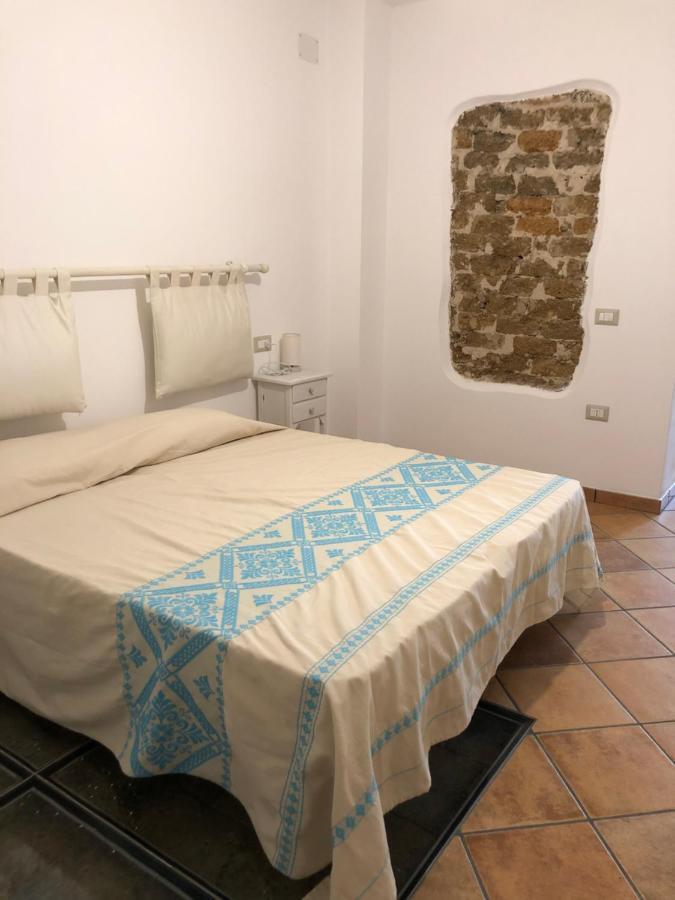 Casa Della Nonna Lejlighed San Giovanni Suèrgiu Eksteriør billede